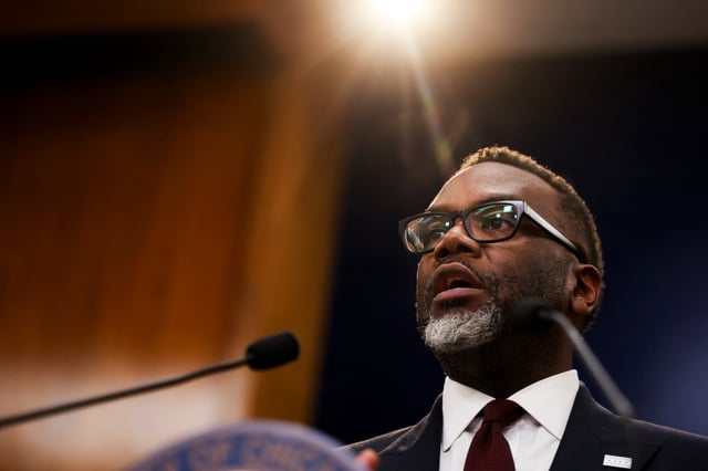 Mayor Brandon Johnson answers questions during a news conference at City Hall on Feb. 25, 2025.(Eileen T. Meslar/Chicago Tribune)