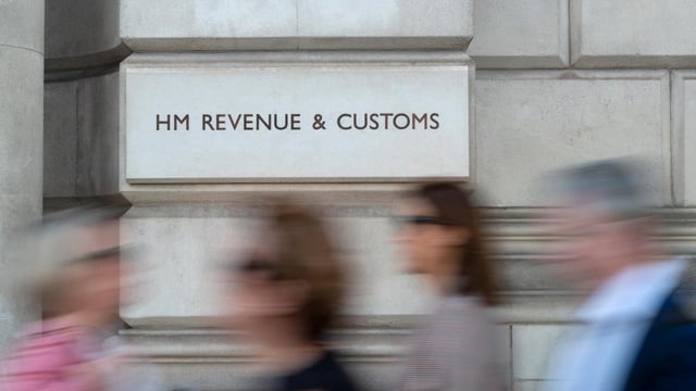 Speed is not of the essence at HMRC tax query phonelines for non-VIP citizens, where waiting times exceed more than 18 minutes