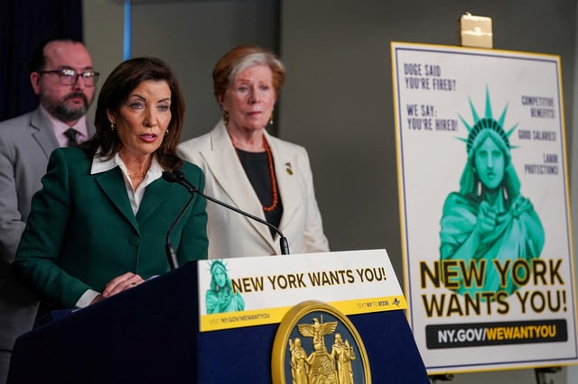 New York Governor Kathy Hochul holds a press conference following a meeting with recently terminated federal workers to introduce a new initiative titled "New York Wants You", a program designed to recruit and employ displaced federal workers across New York State, in New York, U.S., March 3, 2025. REUTERS/David Dee Delgado
