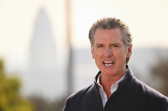 California Gov. Gavin Newsom issued an order Monday requiring state workers to return to their offices four days a week beginning July 1.