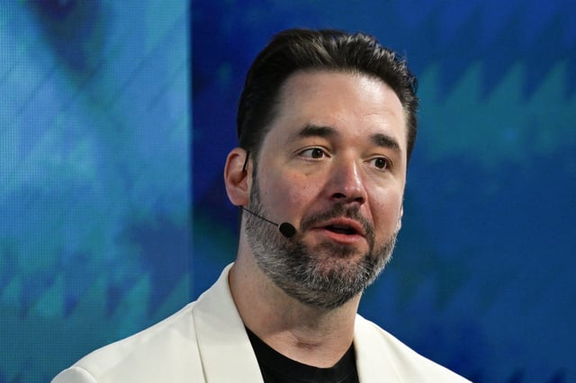 Reddit cofounder Alexis Ohanian