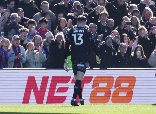 Soccer Football - FA Cup - Fifth Round - Crystal Palace v Millwall - Selhurst Park, London, Britain - March 1, 2025 Millwall's Liam Roberts walks off the pitch after being sent off REUTERS/David Klein/File Photo