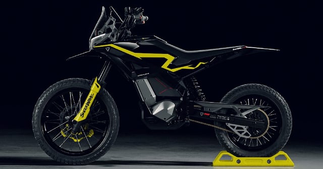 The Ultraviolette Shockwave is light as a feather, packs plenty of torque, and is easy on the eyes too