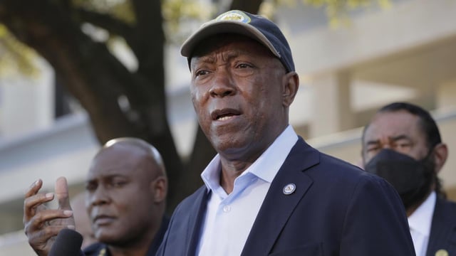 Sylvester Turner