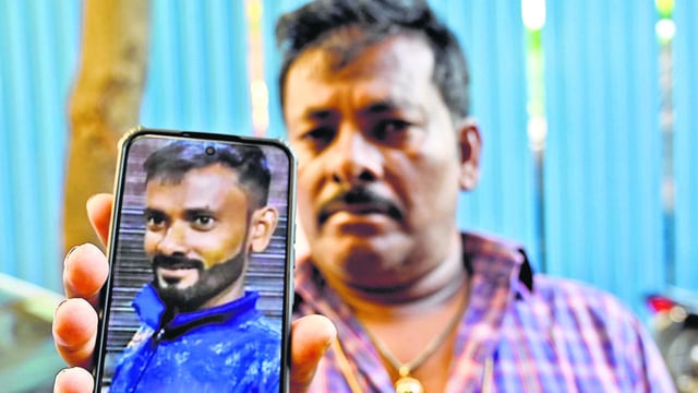Mumbai, India. Mar 06, 2026: Irshad Khan, a resident of Worli, is showing his brother Shabbir Khan's photo on his mobile phone. Shabbir Khan, who was a supervisor at a construction site, was killed on Wednesday night by four individuals at the site. Mumbai, India. Mar 06, 2025. (Photo by Raju Shinde/HT Photo) (Hindustan Times)