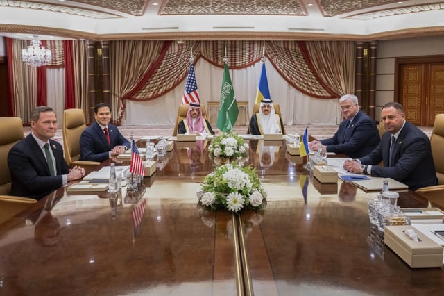 From left, US National Security Advisor Mike Waltz, US Secretary of State Marco Rubio, Saudi Arabian Foreign Minister Prince Faisal bin Farhan, Saudi National Security Advisor Mosaad bin Mohammad al-Aiban, Ukrainian Foreign Minister Andrii Sybiha, and Ukrainian Head of Presidential Office Andriy Yermak hold a meeting in Jeddah, Saudi Arabia, Tuesday, March 11, 2025. (Saul Loeb/Pool Photo via AP)