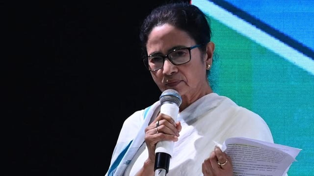 BJP lawmakers on Wednesday accused Banerjee of commenting in the assembly on remarks made outside Parliament (Hindustan Times)