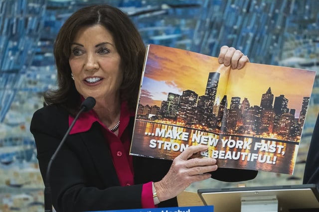 Gov. Kathy Hochul has been negotiating with President Donald Trump to keep New York's congestion pricing tolls in place.