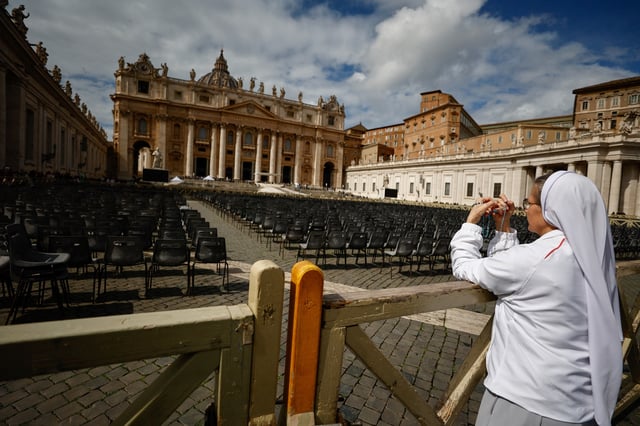 Dans un message, le pape se dit «affaibli» et «confronté à une épreuve»