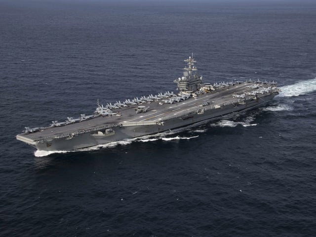 Un porte-avions américain, l’USS Lincoln (image d’illustration).