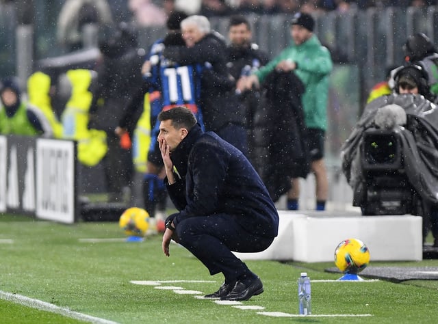 Soccer Football - Serie A - Juventus v Atalanta - Allianz Stadium, Turin, Italy - March 9, 2025 Juventus coach Thiago Motta REUTERS/Massimo Pinca/File Photo