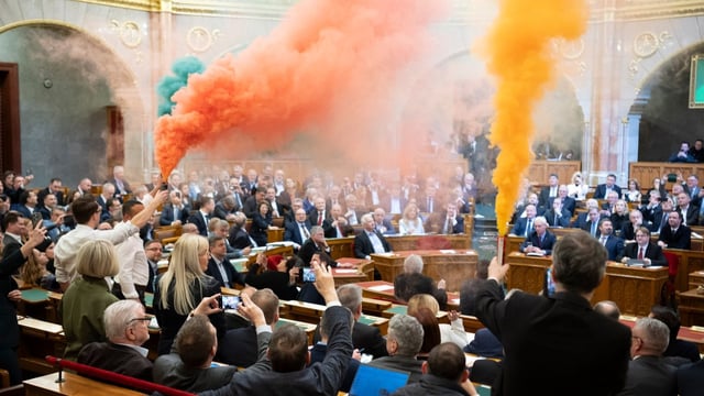 Politicians opposed to the reform described it as a “strong step towards Putin’s Russia”
