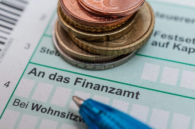 Laut Bundesfinanzministerium sind die Steuereinnahmen 2021 wieder deutlich gestiegen (Symbolbild) Foto: picture alliance / Zoonar | stockfotos-mg
