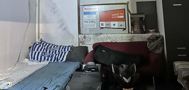 Das Schlaflager der Arbeiter in einer Fabrik in Neumünster