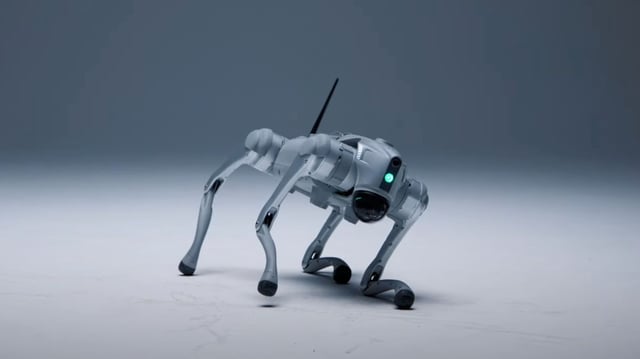 Luna showcases the first software enabling any machine to learn like humans and animals do.