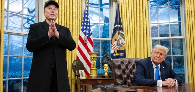 Elon Musk (l.) im Februar im Oval Office des Weißen Hauses