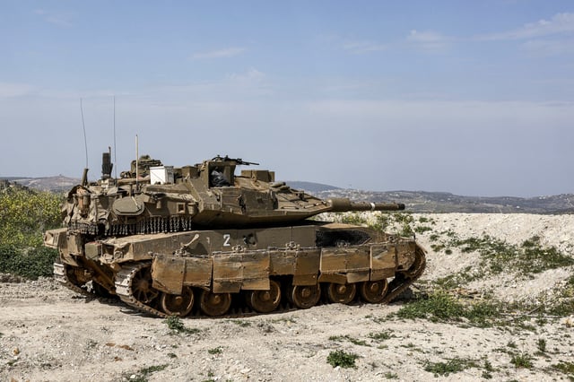 Un char de l’armée israélienne, à la frontière entre l’État hébreu et le Liban, le 18 mars 2025.