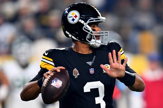 Use the DraftKings promo code before Russell Wilson and the Steelers take on the Giants and instantly receive $200 in bonus bets.