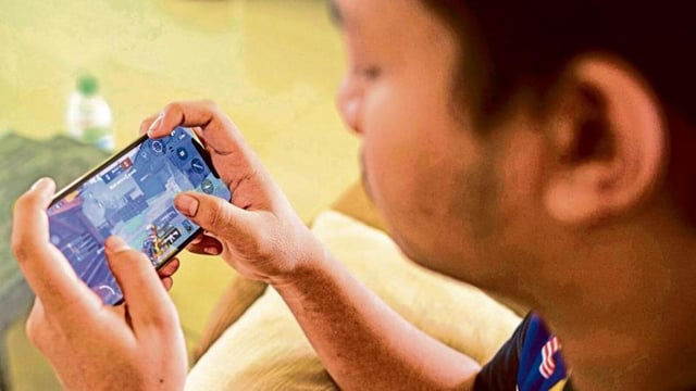Celebrity-endorsed gaming sites under Centre scanner