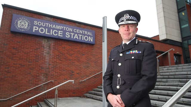 Scott Chilton is a former detective and who has served the police for 33 years