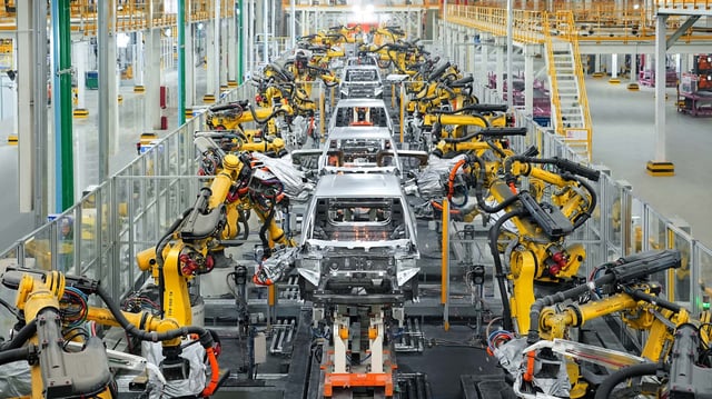 BYD Hit $100 Billion. Next: An EV Factory Bigger Than San Francisco: News