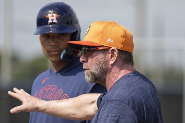Astros prospect Cam Smith got plenty of advice in spring training, including from Hall-of-Famer Jeff Bagwell.