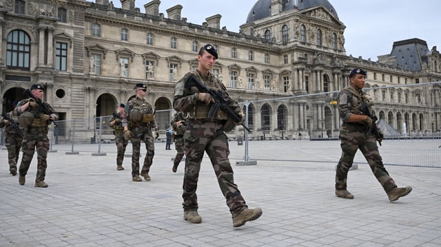 Les militaires de réserve participent notamment aux patrouilles, de l’opération Sentinelle.