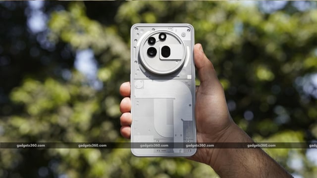 Nothing Phone 3a Pro (pictured) and Phone 3a are equipped with the new Essential key