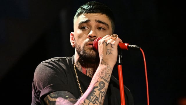 Zayn Malik cancelled his concert in Mexico City. 