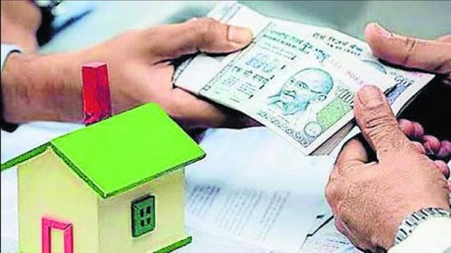 A 20 percent penalty and 18 percent annual interest would be imposed on the residents, if they fail to submit the property tax by March 31. (HT Photo for representation)