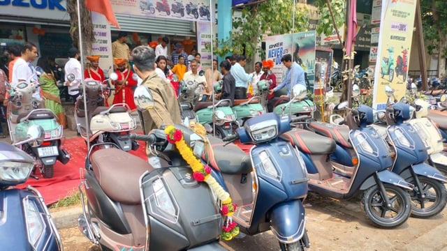 Maharashtra sees 31% spike in vehicle registrations during Gudi Padwa week