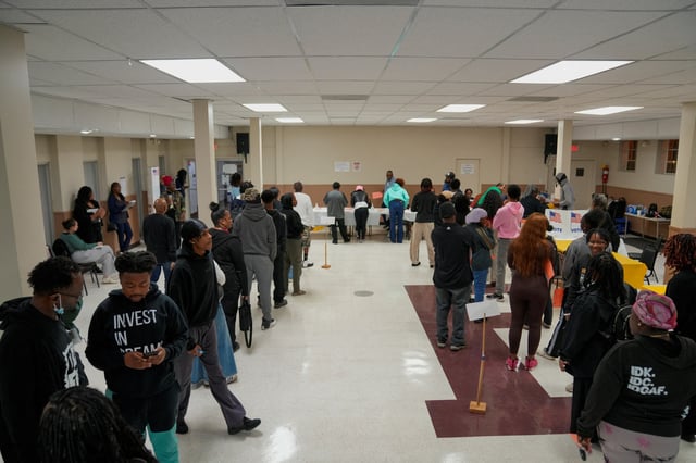 People make a line to vote during the 2024 U.S. presidential election on Election Day, at Flipper Temple A.M.E. Church, in Atlanta, Georgia, U.S., November 5, 2024. REUTERS/Cheney Orr/File Photo
