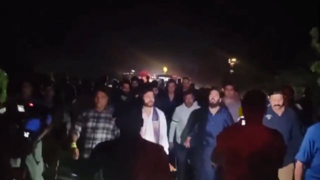 Anant Ambani on padyatra from Gujarat's Jamnagar to Dwarkadhish temple.