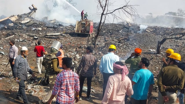 Fire service personnel were present on the area to carry out rescue operations. (Representative image)