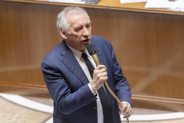 Pour lutter contre les déserts médicaux, le premier ministre François Bayrou s’est montré favorable, mardi 1er avril 2025, à une « régulation » de l’installation des médecins.