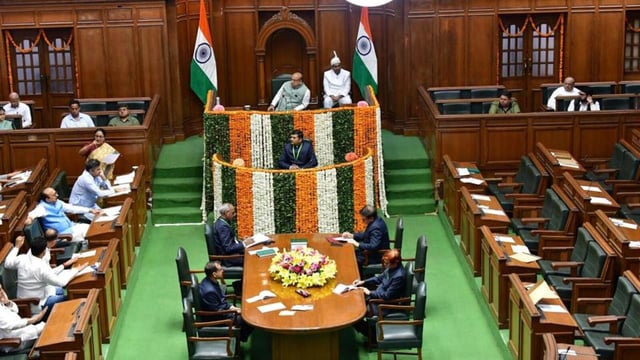 CM Rekha Gupta addresses the Delhi Assembly. (HT Photo)