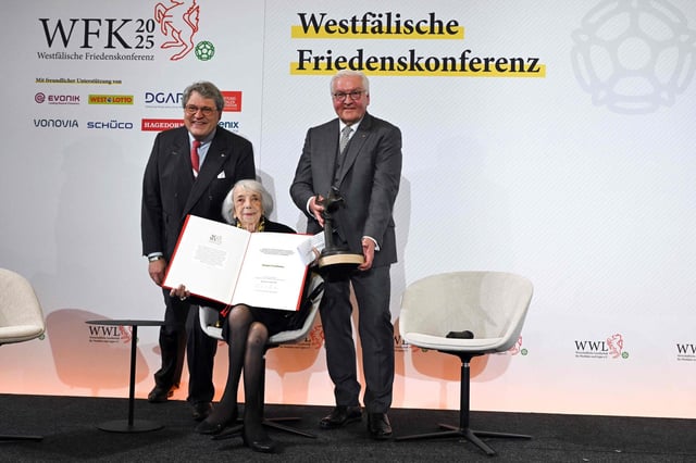 Margot Friedländer mit dedm Sonderpreis. Die nächste reguläre Verleihung ist 2026