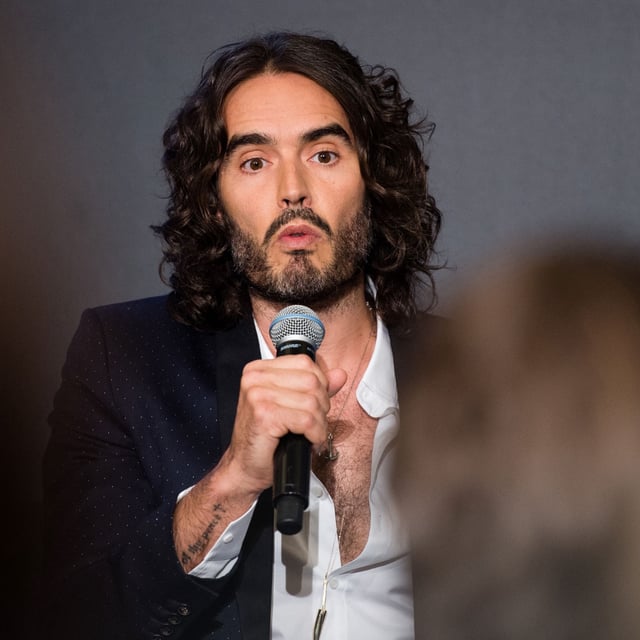 Schauspieler Russell Brand wegen Vergewaltigung angeklagt