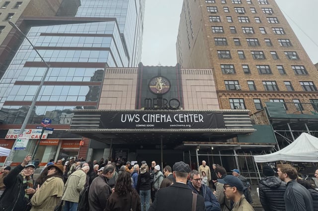 The people of the Upper West Side waited impatiently for two decades while their beloved Metro Theater remained shuttered.