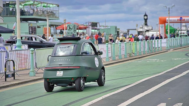 The EDF London to Brighton Electric Vehicle Rally last year. The council has ordered 6,000 lamppost charging points to be installed in the city