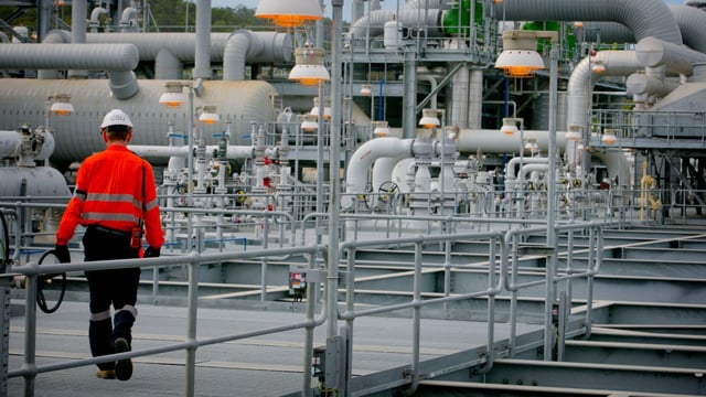Shell now expects to report production of between 6.4 million and 6.8 million tons of LNG in the three months to the end of March