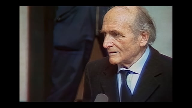 Le procès de Klaus Barbie est le premier à être filmé en France, à l’instigation du garde des sceaux Robert Badinter.