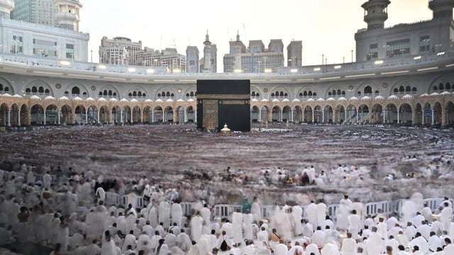 The ministry also announced the last date for Umrah pilgrims to enter the Kingdom as April 13.