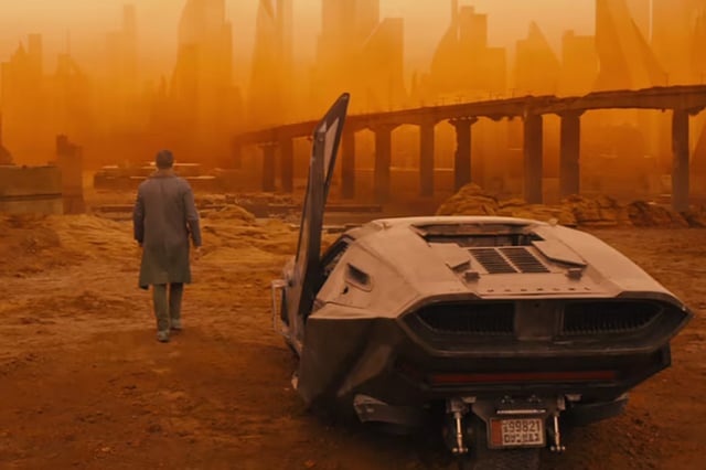 © Warner Bros