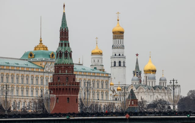 Moscou prévient que les «conséquences suivront» pour la France après la brève détention d'une Russe