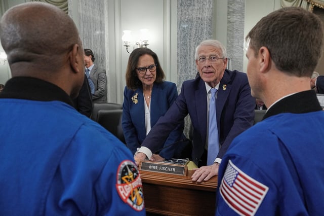 Members of U.S. Senate Armed Services Committee Deb Fischer (R-NE) and Roger Wicker (R-MS) attend Jared Isaacman's, U.S. President Donald Trump's nominee to be administrator of the National Aeronautics and Space Administration (NASA) testifying during a Senate Commerce, Science, and Transportation confirmation hearing on Capitol Hill in Washington, D.C., U.S., April 9, 2025. REUTERS/Ken Cedeno