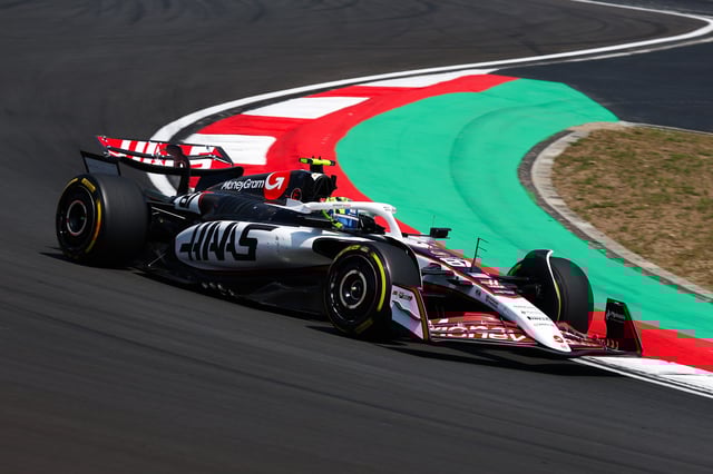 Oliver Bearman of Great Britain driving the (87) Haas F1 VF-25 Ferrari on track during the Sprint ahead of the F1 Grand Prix of China at Shanghai International Circuit on March 22, 2025 in Shanghai, China.