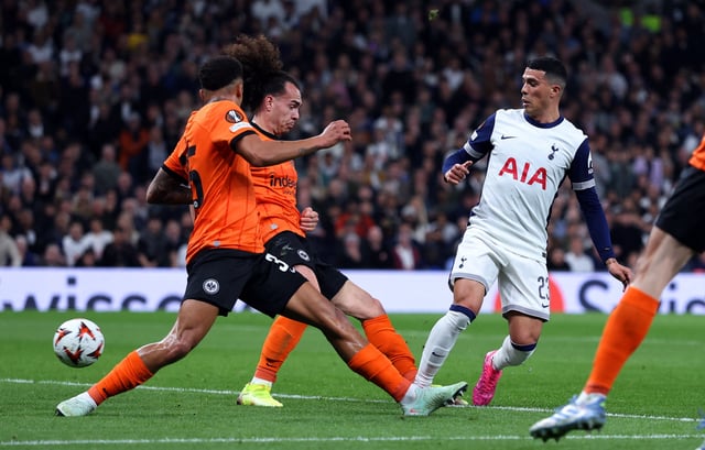Soccer Football - Europa League - Quarter Final - First Leg - Tottenham Hotspur v Eintracht Frankfurt - Tottenham Hotspur Stadium, London, Britain - April 10, 2025  Tottenham Hotspur's Pedro Porro scores their first goal REUTERS/David Klein
