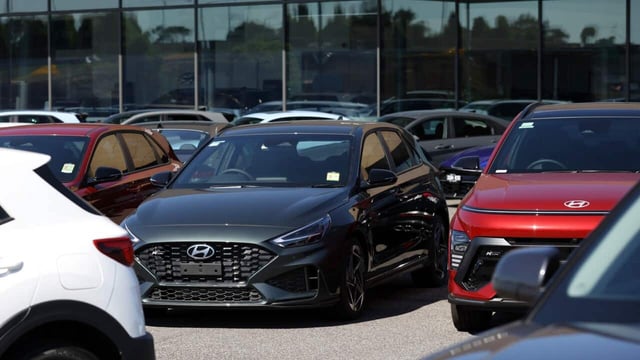The Opposition will scrap incoming vehicle efficiency standards, warning it will "unfairly" drive up the price of vehicles.