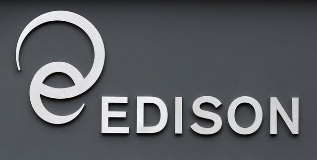 Edison's logo is seen outside the company headquarters in downtown Milan, Italy, January 14, 2016. Edison, Italy's No. 2 energy company owned by France's EDF, is trying to sell part of its Abu Qir field in Egypt and has opened the books to prospective buyers including Kuwait's KUFPEC, people familiar with the matter said.   REUTERS/Stefano Rellandini